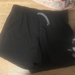 3 Pair Of DSG big Girls shorts size XL (16)